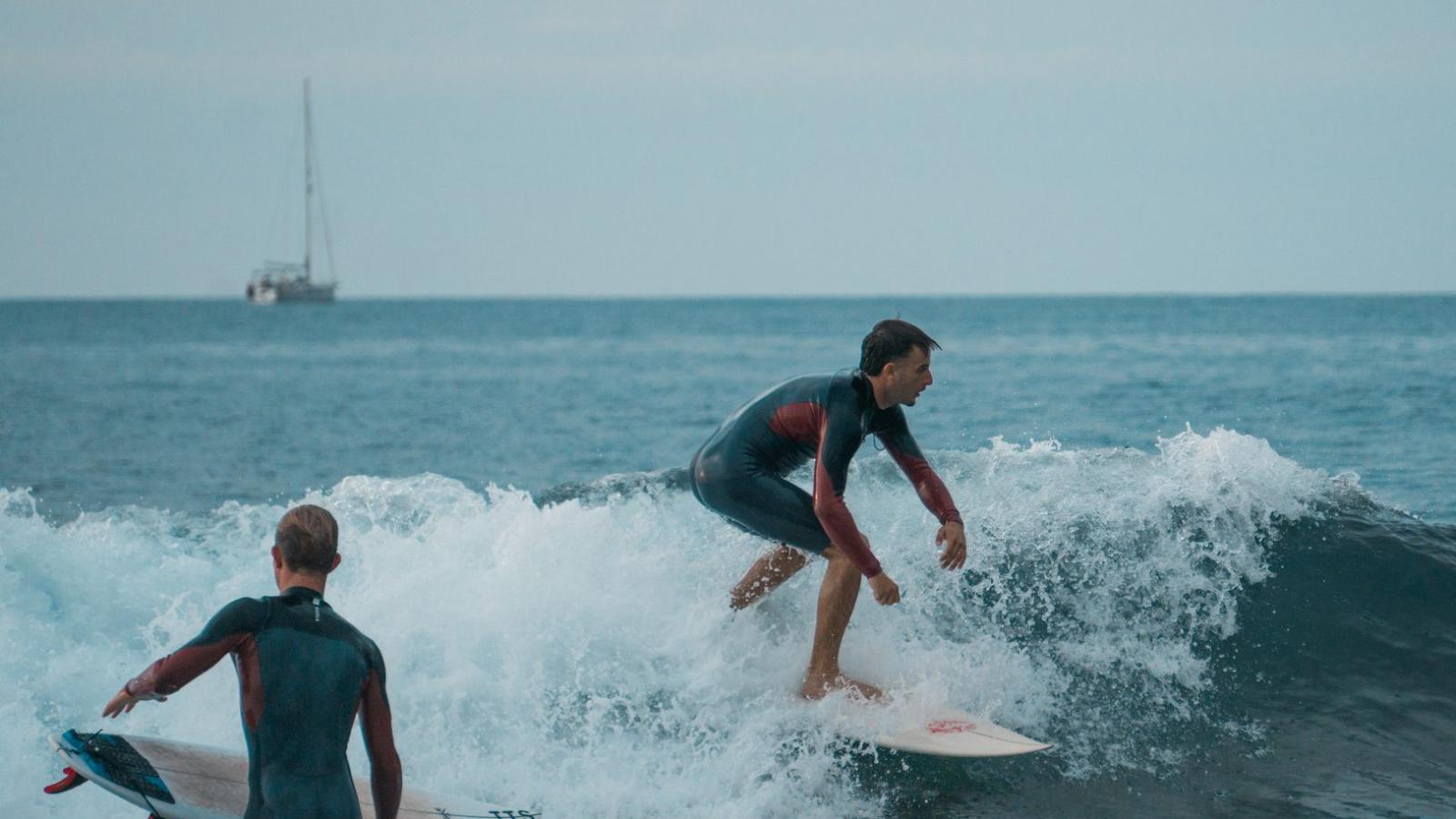 Wassersport auf Mallorca: Surfen, Tauchen und Stand-Up-Paddling